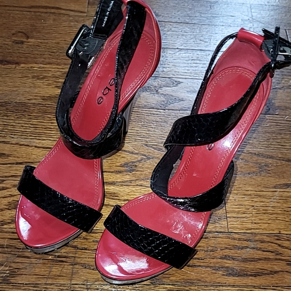 Bebe Strappy Sandals in Black and Red, Minor Wear